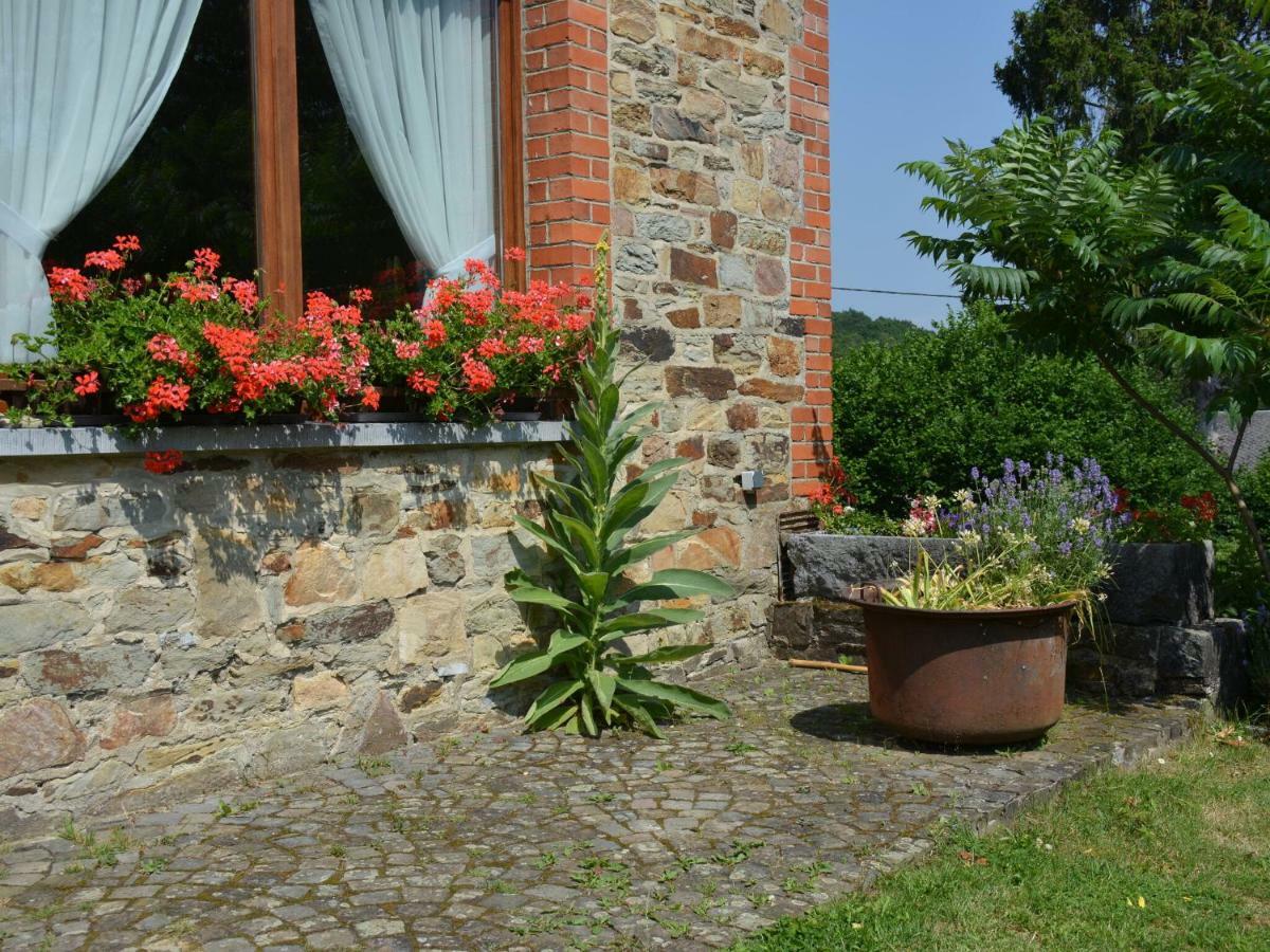 Lovely Holiday Home In Daverdisse With Terrace Extérieur photo