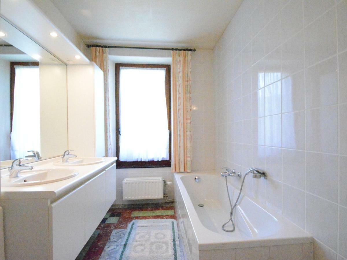 Lovely Holiday Home In Daverdisse With Terrace Extérieur photo